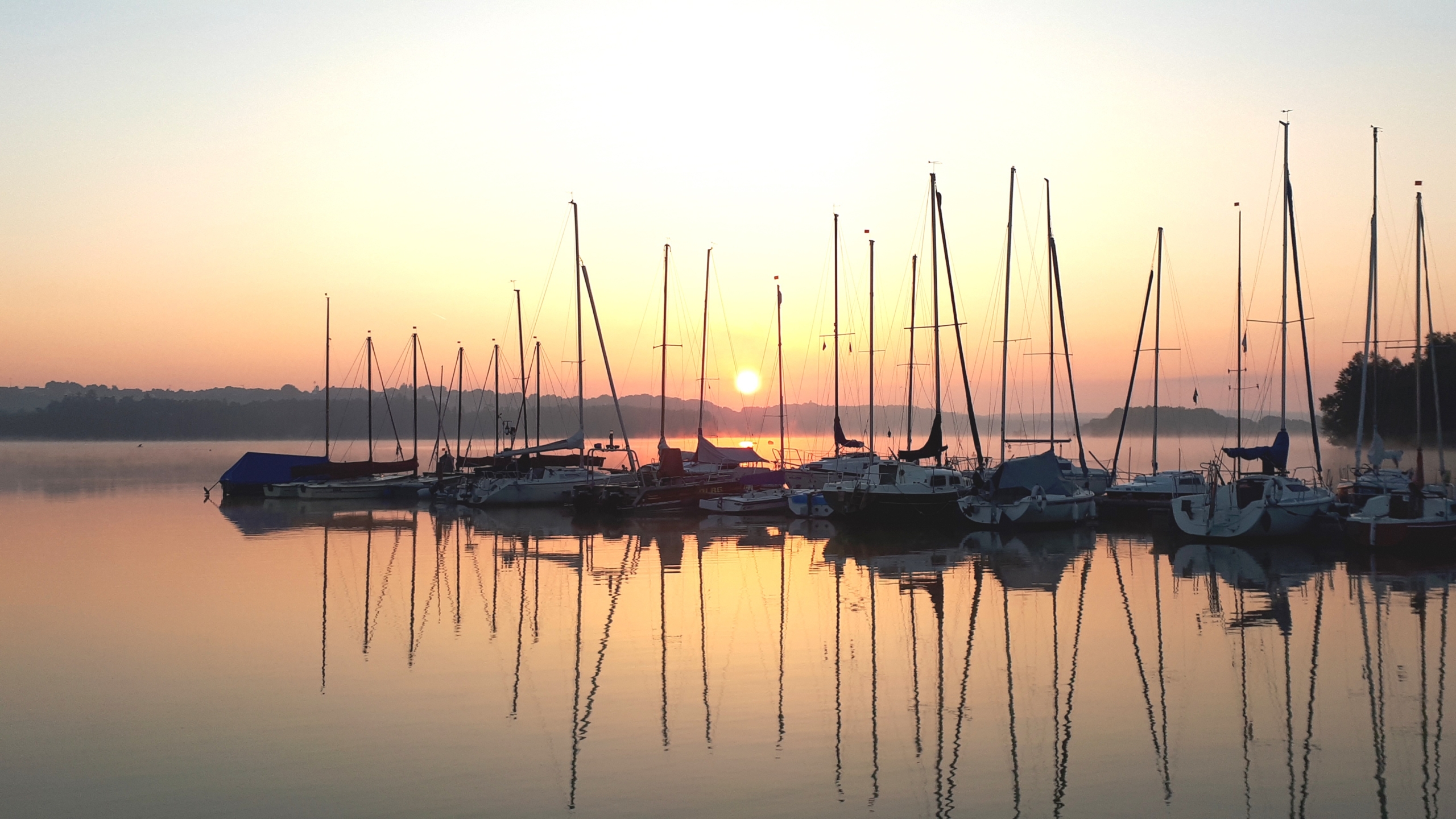 Sonntag Brombachsee, Segelboote, Sonnenaufgang
