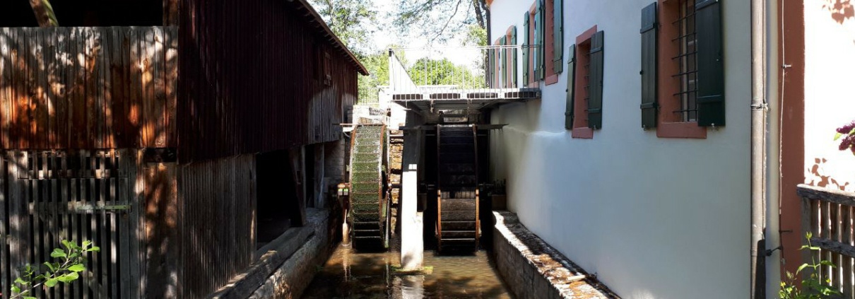 Wasserrad an der Mandlesmühle