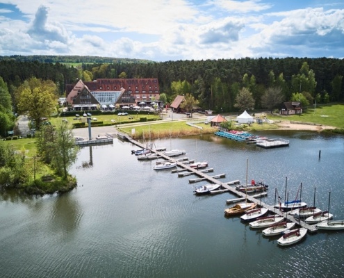 Luftaufnahme vom Strandhotel Seehof von der Seeseite Luftaufnahme Strandhotel Seehof